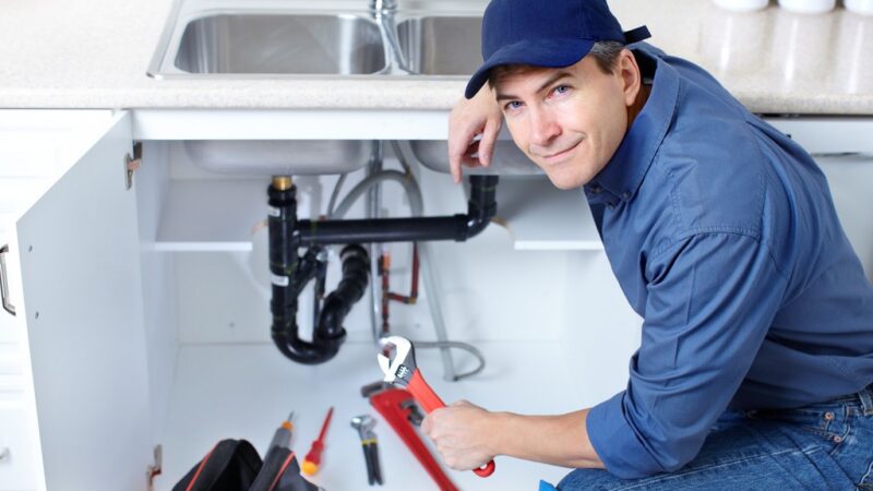 Factors to Consider When Choosing a Plumber